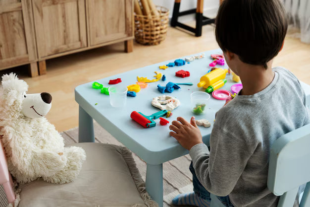 Fine Motor Skills Toys: Everyday Activities That Strengthen Hand Control