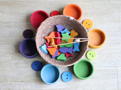 round assorted-color plastic cases