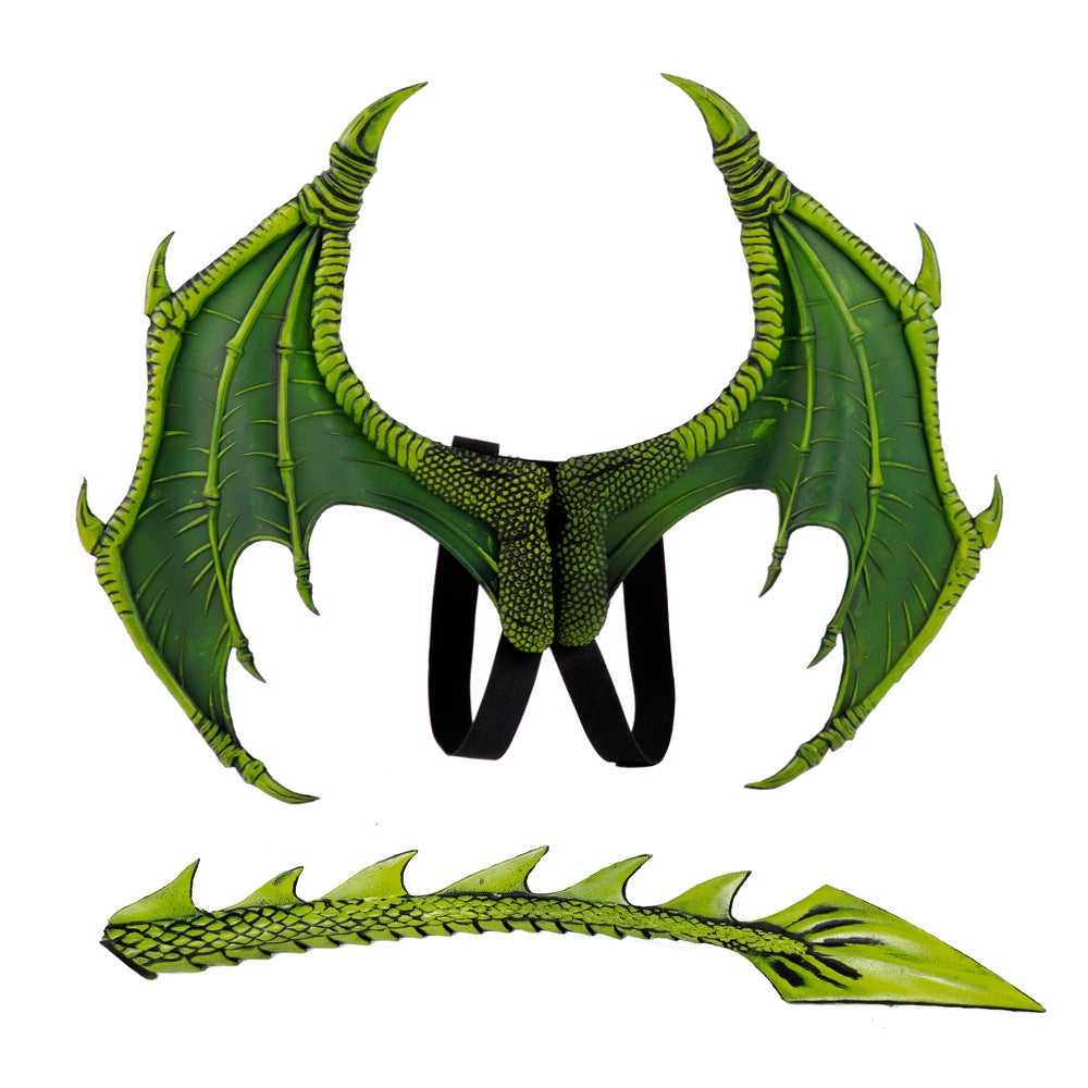 Dress-up wings in green