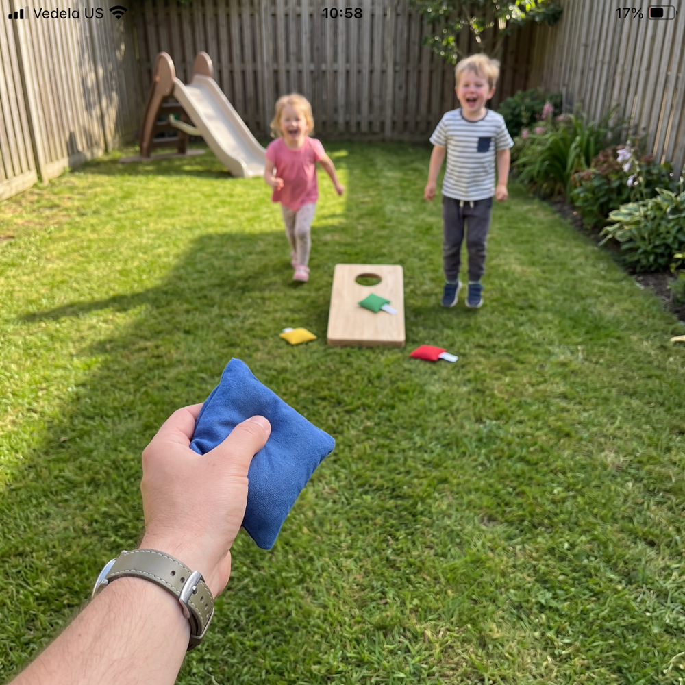 <p><strong>KIDS LOVE THIS SIMPLE BACKYARD GAME</strong></p>