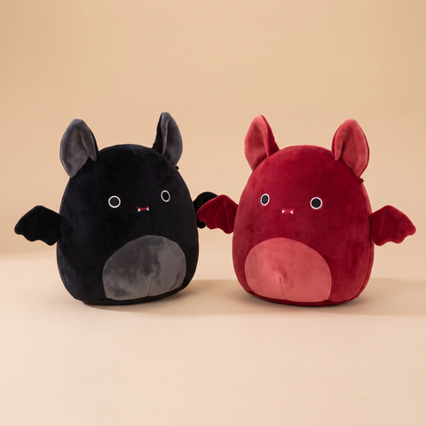 Soft cartoon bat plush toys in black and red